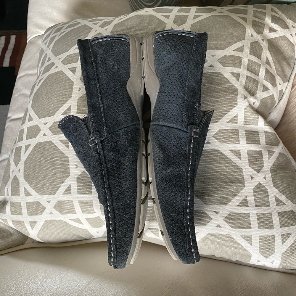 Call it Spring loafers - Picture 2 of 8